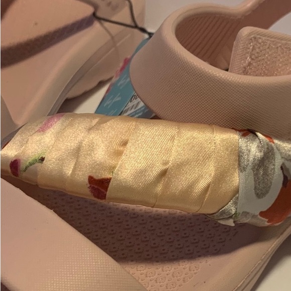 Essentials by Muk Luks Sandals Womens LG 9-10 Pink Slingback Hook & Loop Sporty - Picture 7 of 14